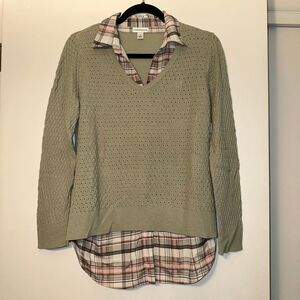 Croft & Barrow Women’s Small Green Sweater with Collared Plaid Flannel Layer EUC